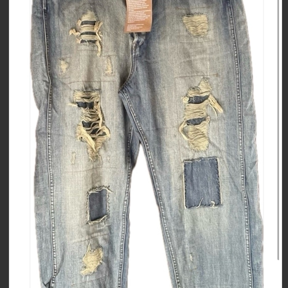 Magnolia Pearl. NEW  Miner Distressed Blue Jeans DEAL - Picture 6 of 8